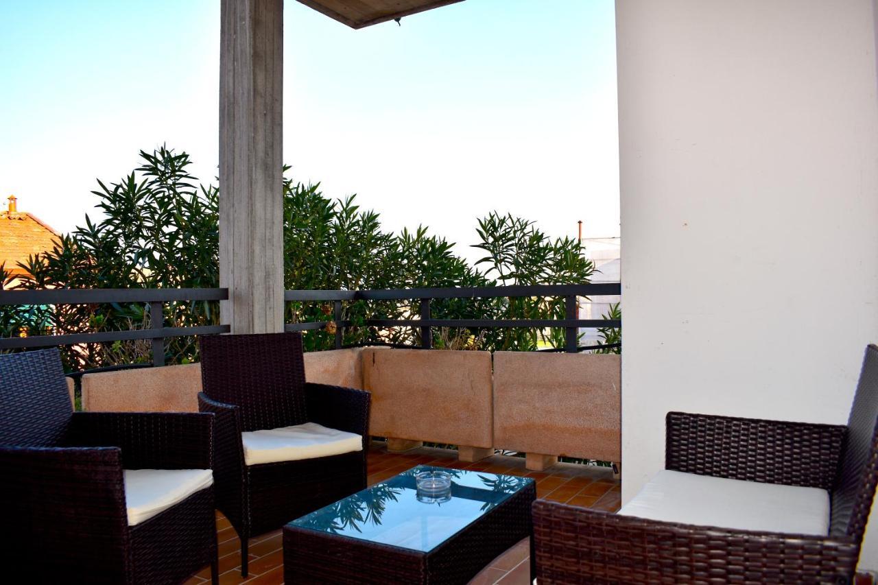 Appartamenti Villa Lina Desenzano del Garda Eksteriør bilde