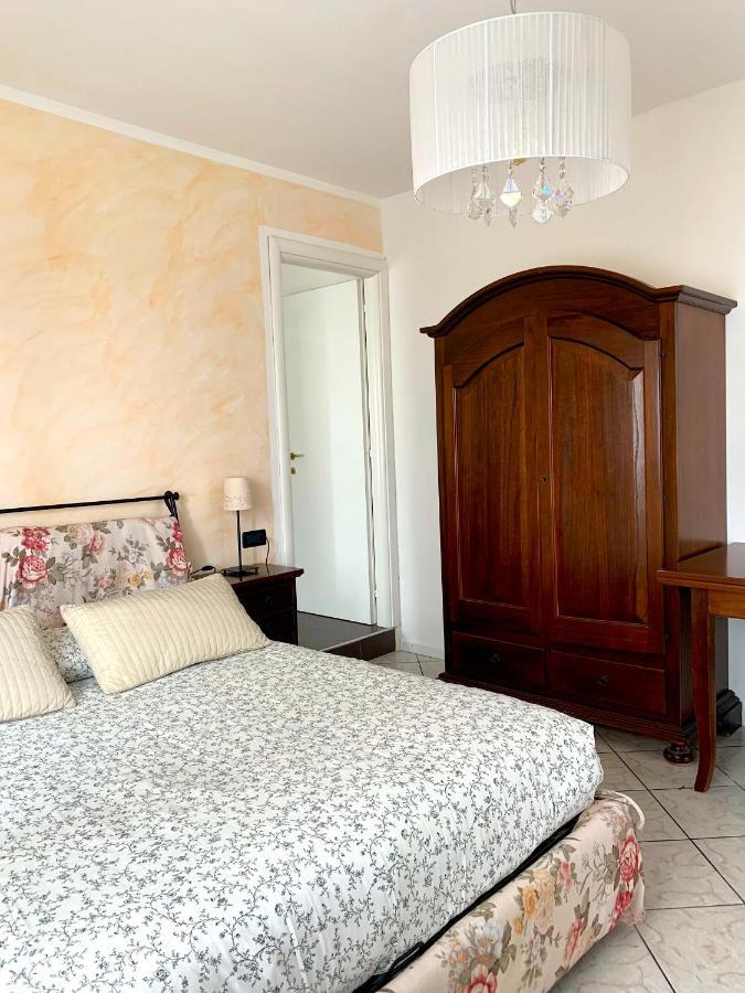 Appartamenti Villa Lina Desenzano del Garda Eksteriør bilde