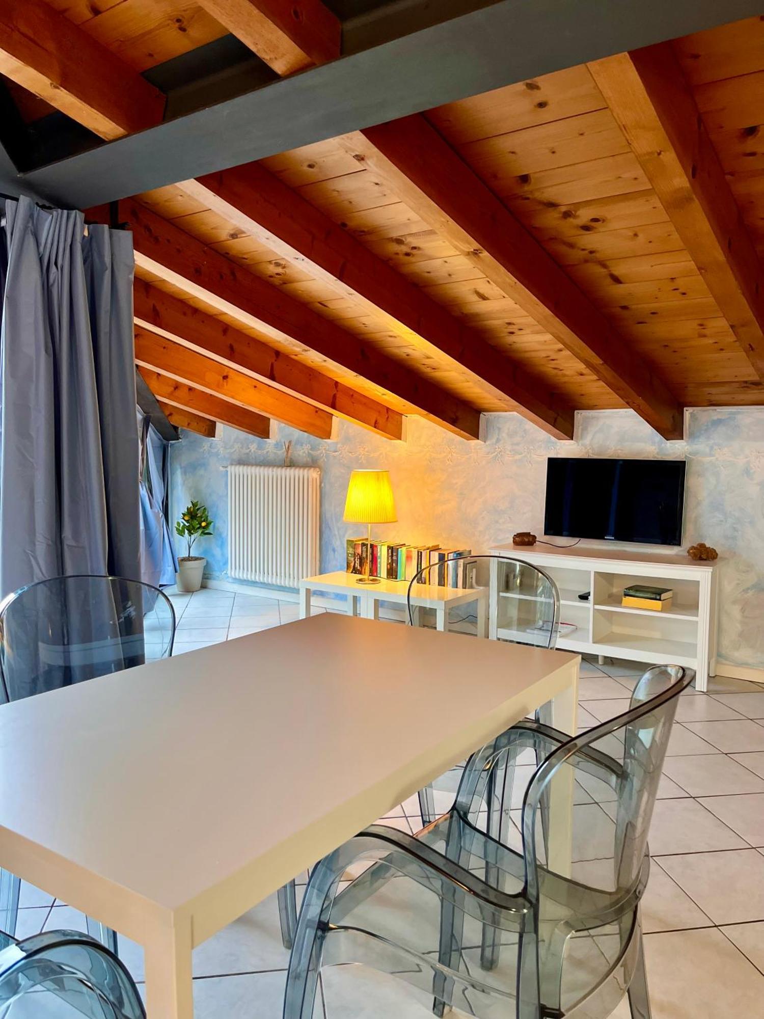 Appartamenti Villa Lina Desenzano del Garda Eksteriør bilde