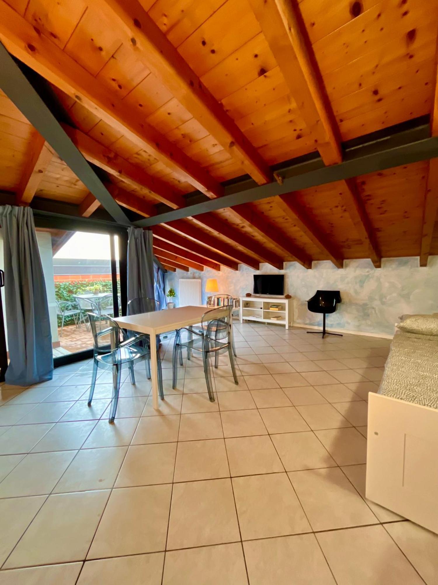 Appartamenti Villa Lina Desenzano del Garda Eksteriør bilde