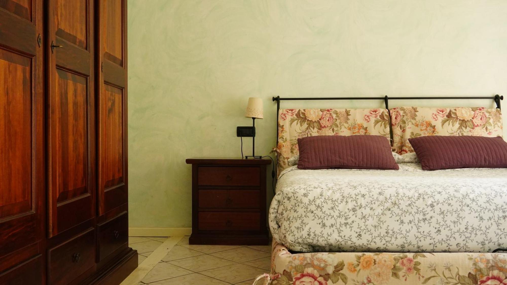 Appartamenti Villa Lina Desenzano del Garda Eksteriør bilde